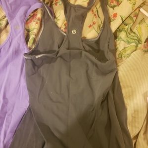 Lululemon tank